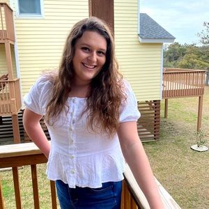 Meet your Posher, Sabrina